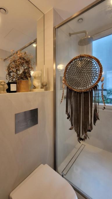 Elegant In Montmartre By An Architect *
