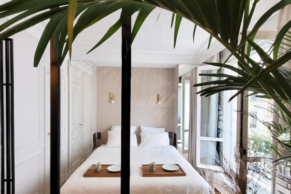 Elegant In Montmartre By An Architect Paris